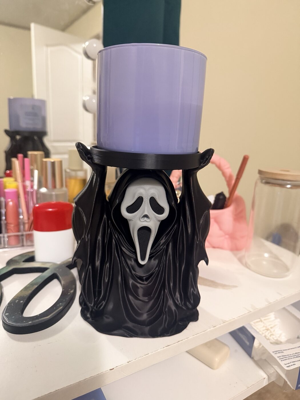 Custom Scream character tumbler holder